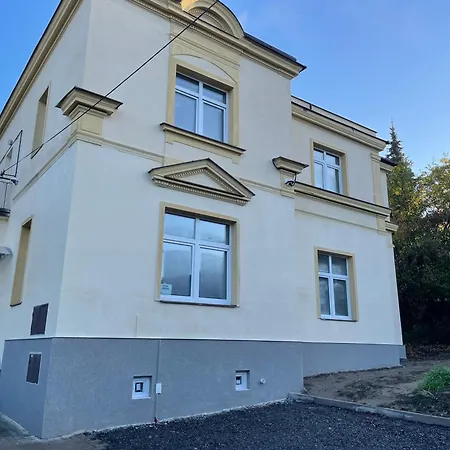 Guest Room Turnov Exterior photo